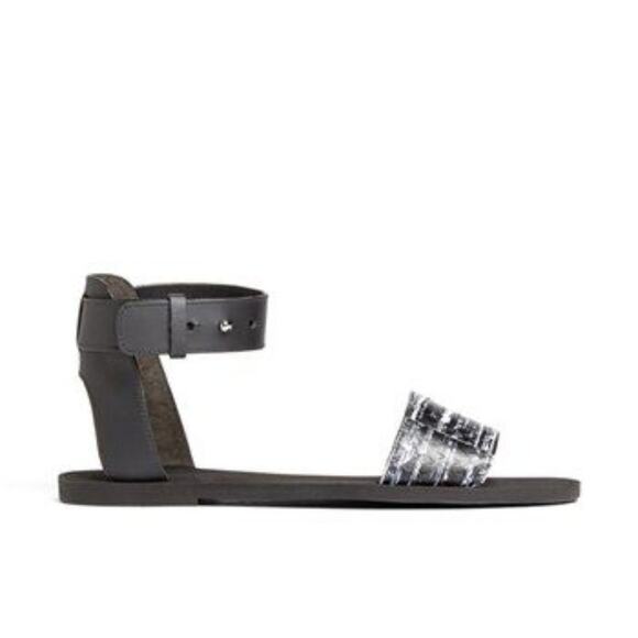Vince Sawyer Black Leather Sandals - Picture 1 of 5